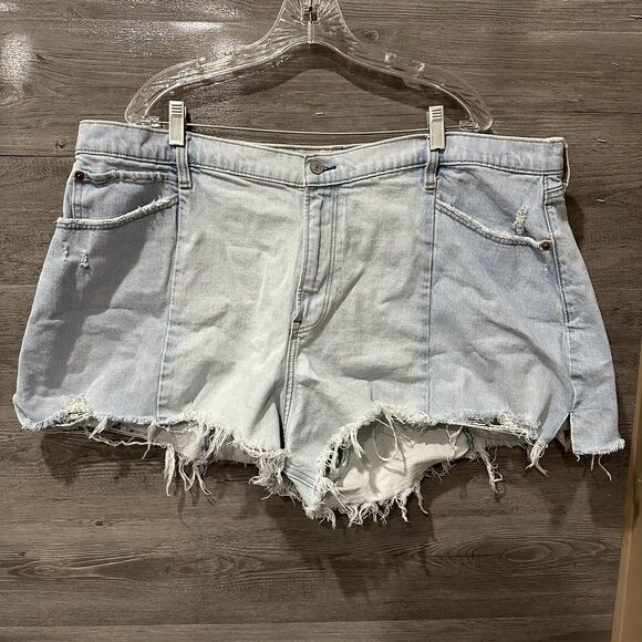 Abercrombie & Fitch Curve Love The Cutoff High Rise Distressed Shorts Size 35/20 - Picture 1 of 5